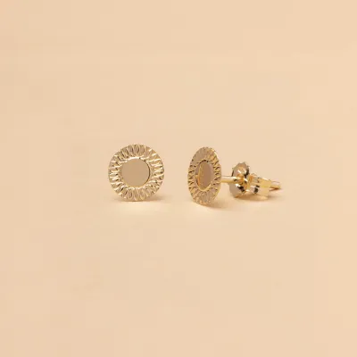 Yellow gold round earrings