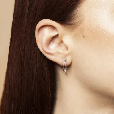 White gold oval earrings