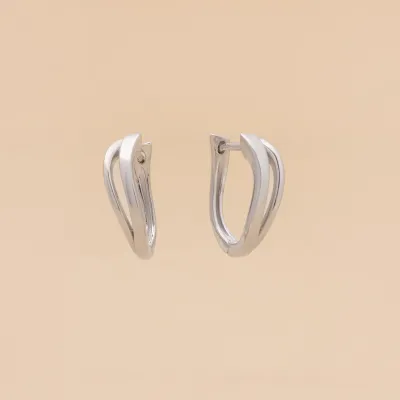 Ovale Ohrringe aus Weißgold