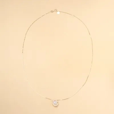 Yellow gold "Aurora" necklace with pearl