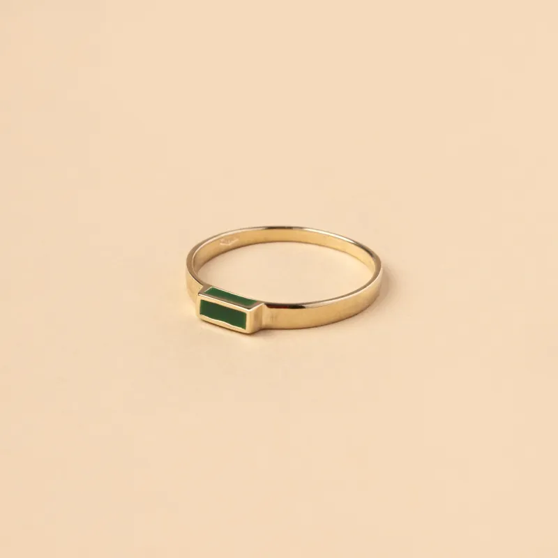 Prsten od žutog zlata "Mellifera" sa zelenim emajlom