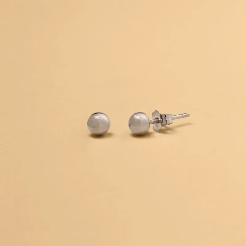 Halbkugel-Ohrringe aus Weißgold ohne Steine