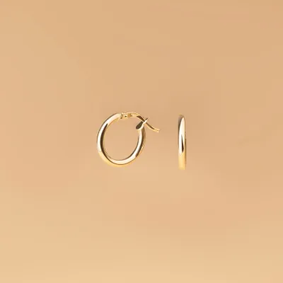 Yellow gold round hoop earrings