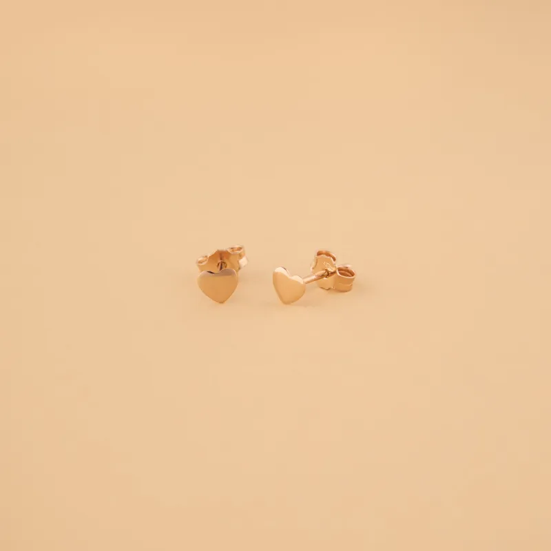 Red gold heart-shaped earrings