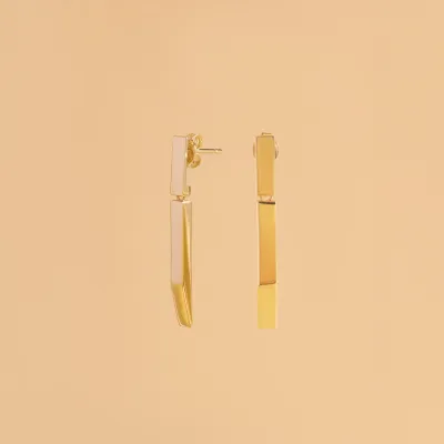 Yellow gold earrings from "Futura" collection