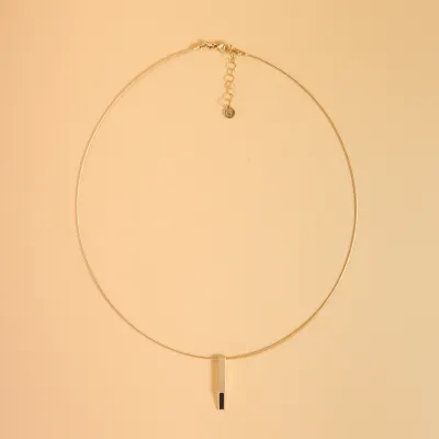 Yellow gold neklace with black enameled detail from "Futura" collection