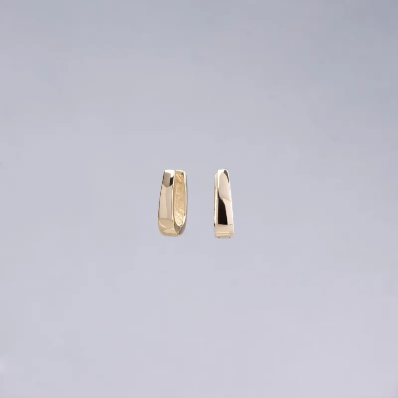 Yellow gold earrings