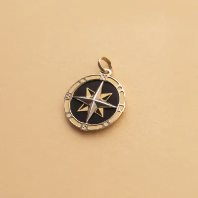 Bicolor man's compass-shaped pendant with onix